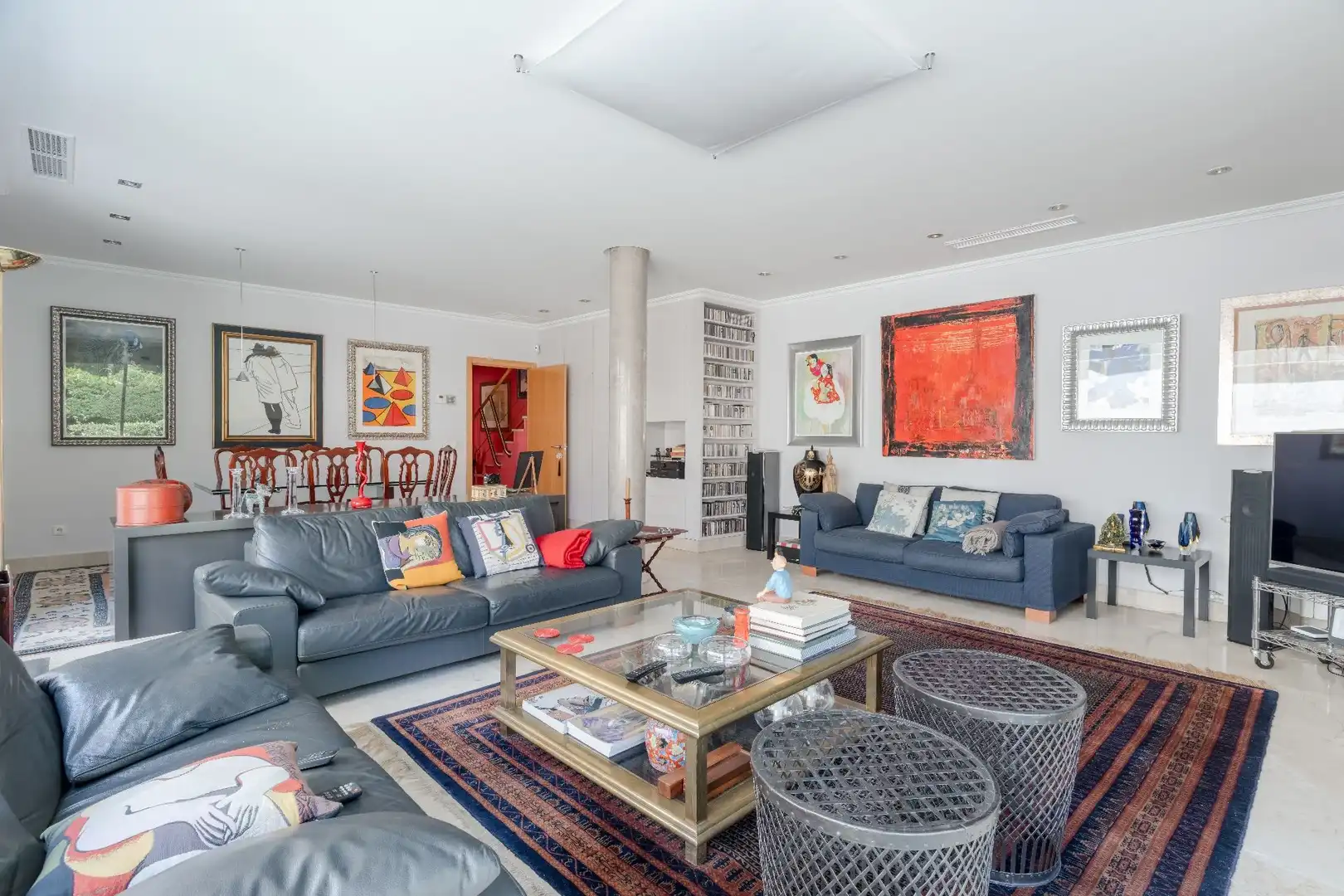 Living room of Houses for sale in Madrid  with Air Conditioner, Heating and Private garden