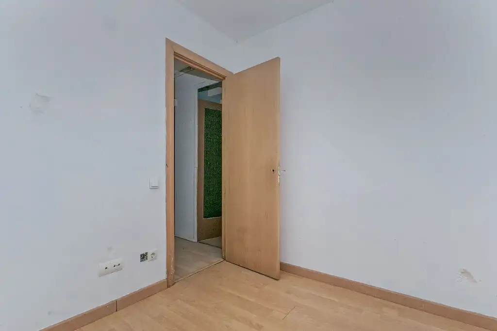 Flat for sale in C/ Safir, Can Fatjó - Sant Jordi Park - Plana del Castell