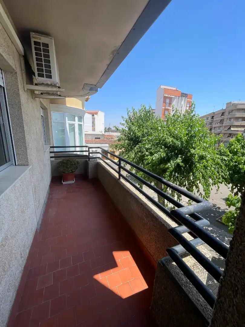 Balcony of Flat for rent in Almendralejo  with Air Conditioner, Furnished and Washing machine