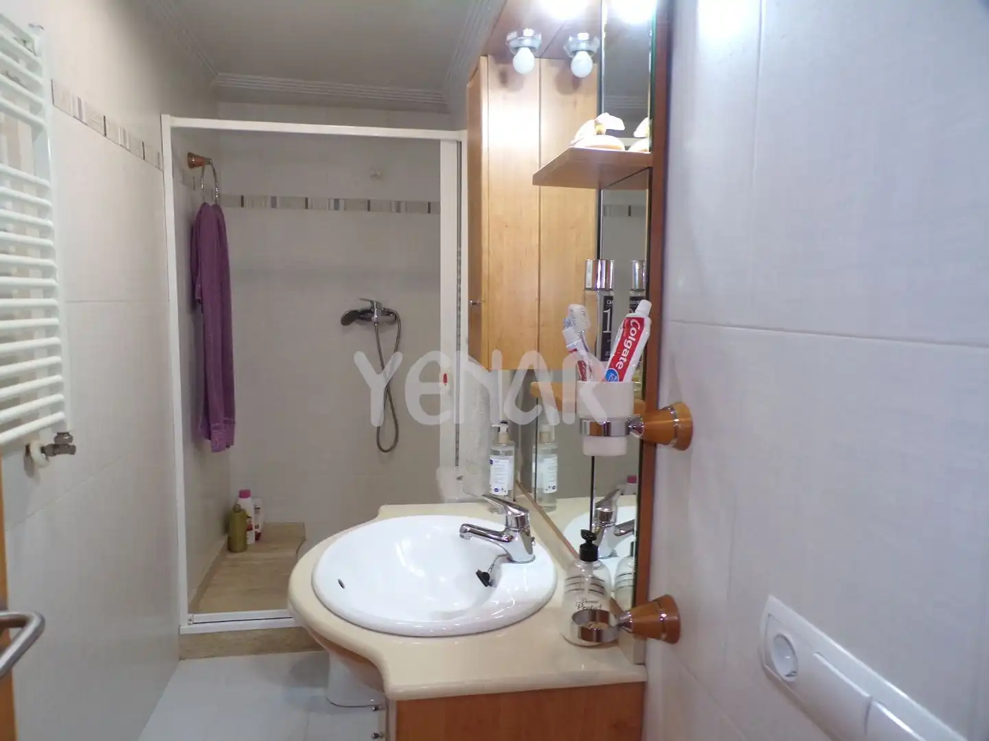 Badezimmer von Maisonette zum Verkauf in Castalla mit Klimaanlage, Heizung und Abstellraum