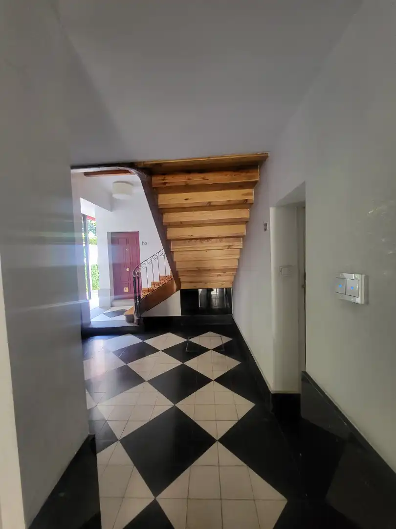 Dúplex en venta en Madrid con Parquet, Amueblado y Horno