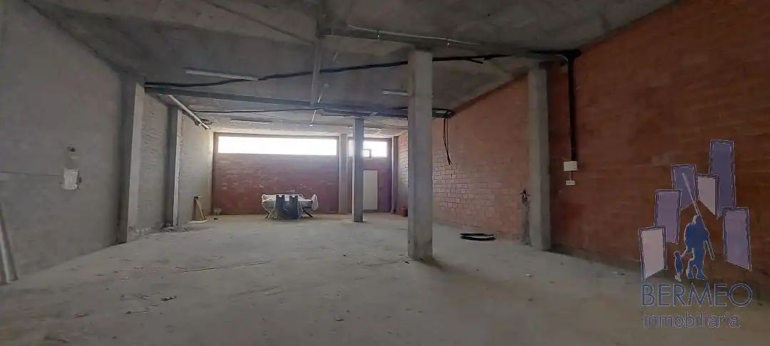 Local comercial en alquiler en Arresi Kalea, imagen 2