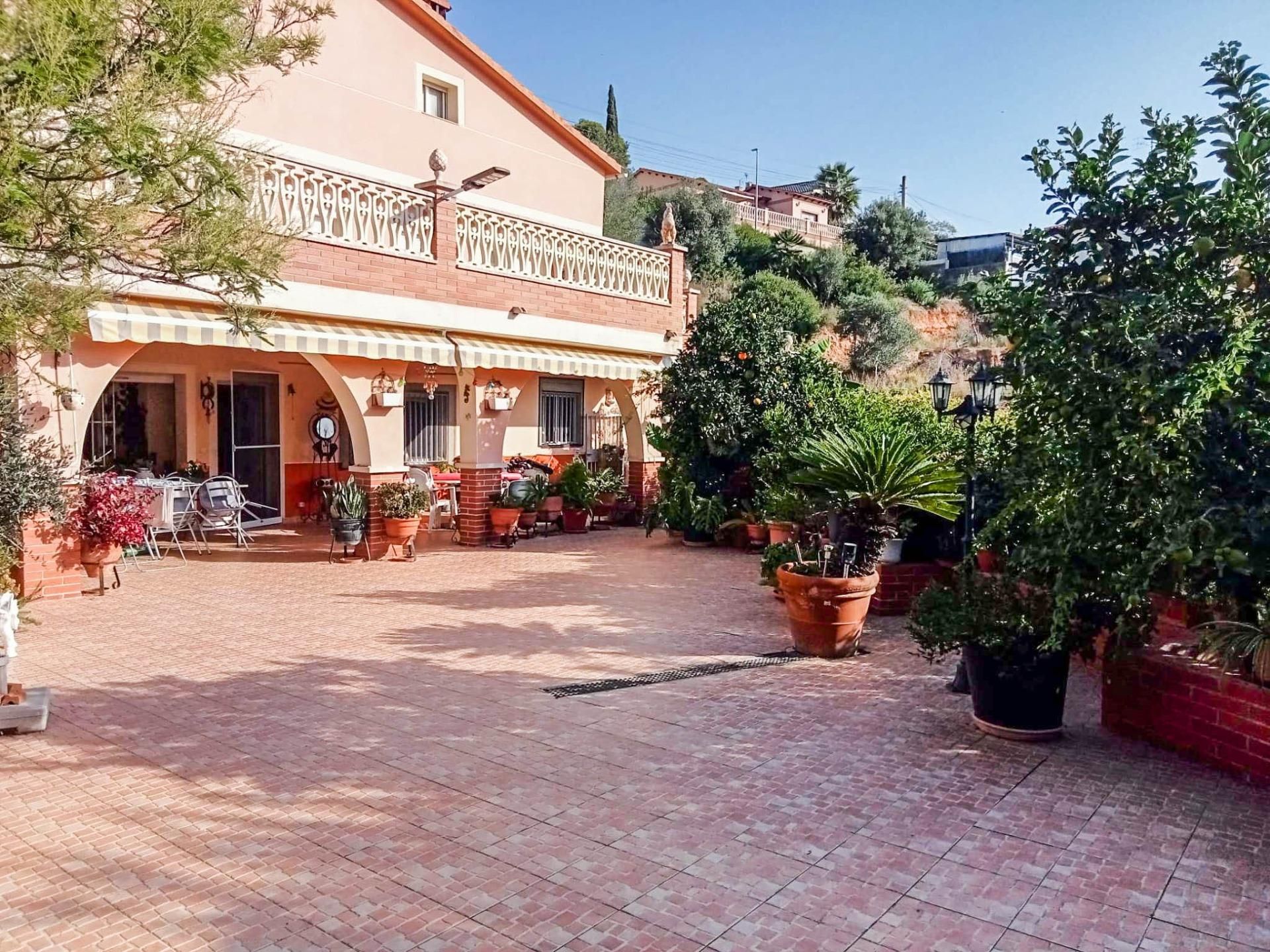 Jardín de Casa o chalet en venta en Castellet i la Gornal con Aire acondicionado, Jardín privado y Terraza