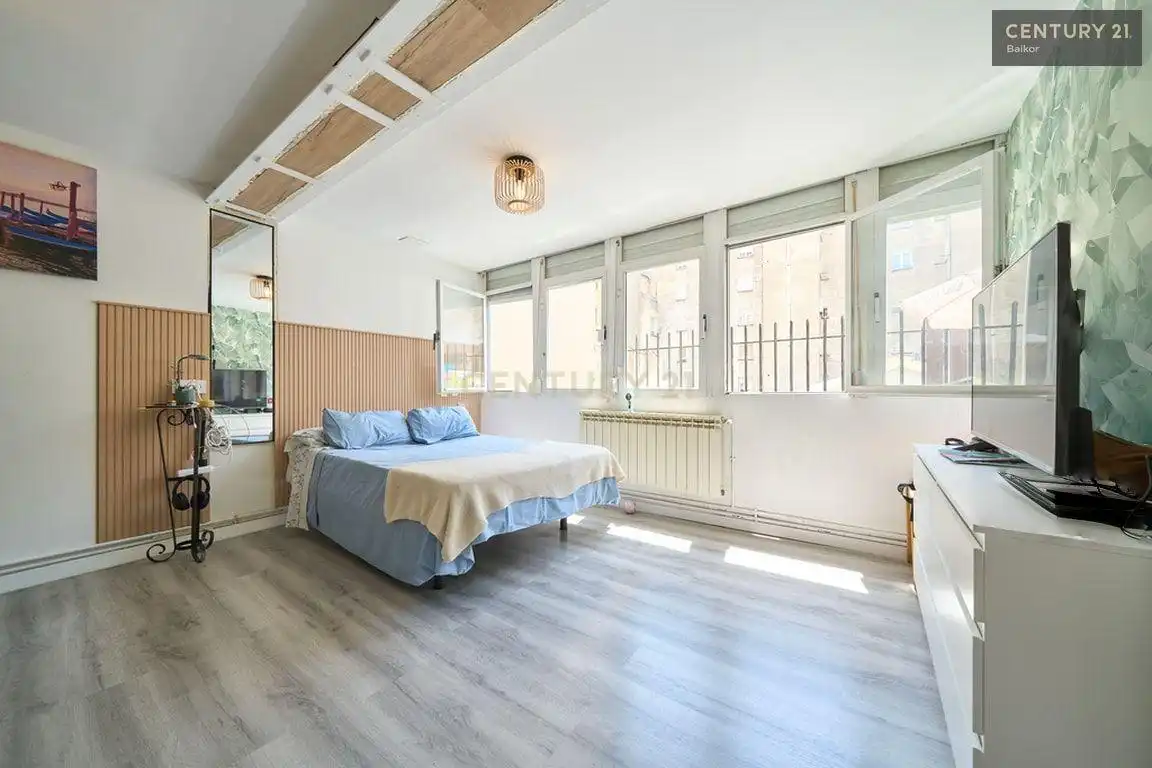 Flat for sale in Errege Atea, 18, Vitoria-Gasteiz, Spain 18, imagen 6