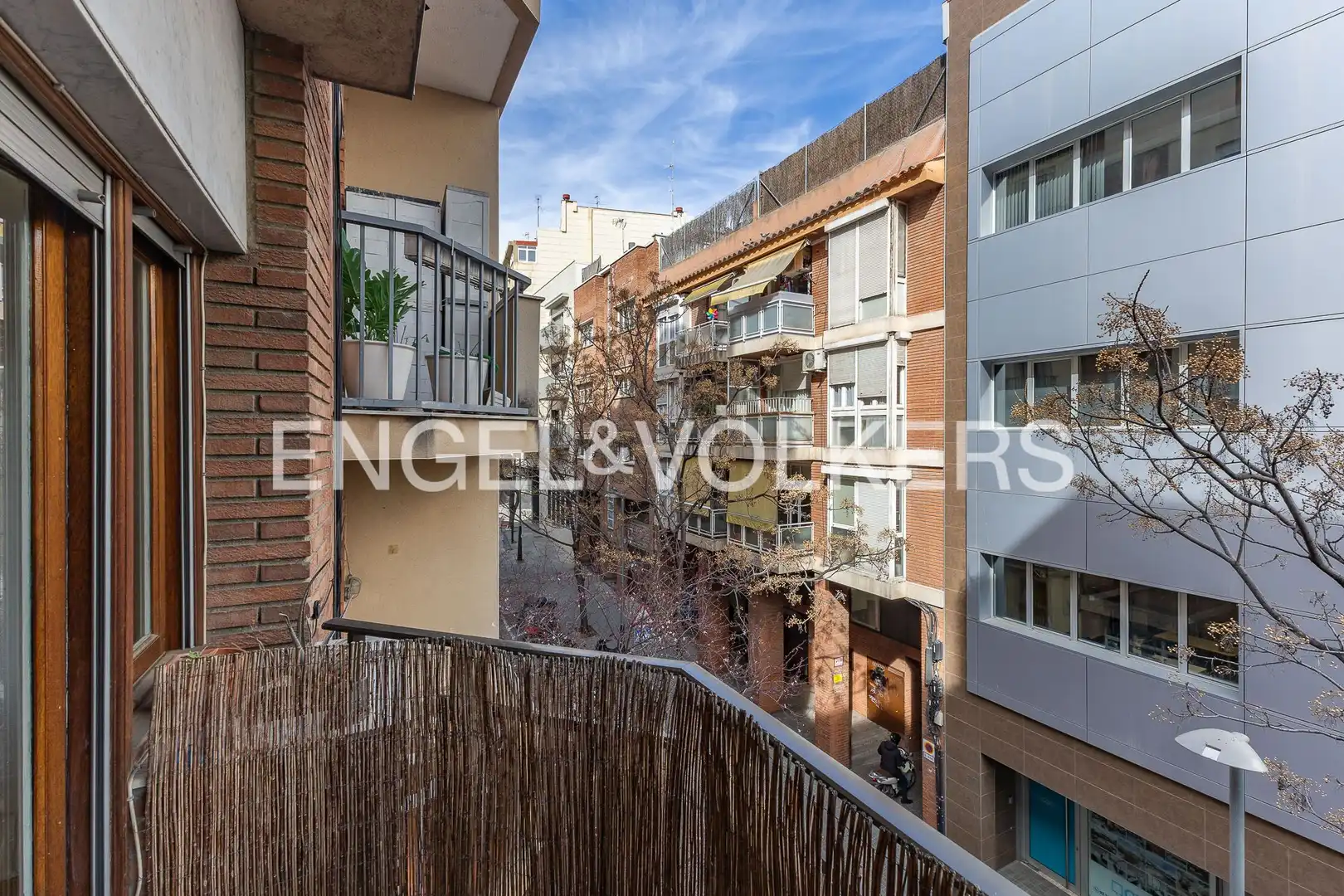 Vista exterior de Piso en venta en Barcelona con Aire acondicionado, Calefacción y Parquet