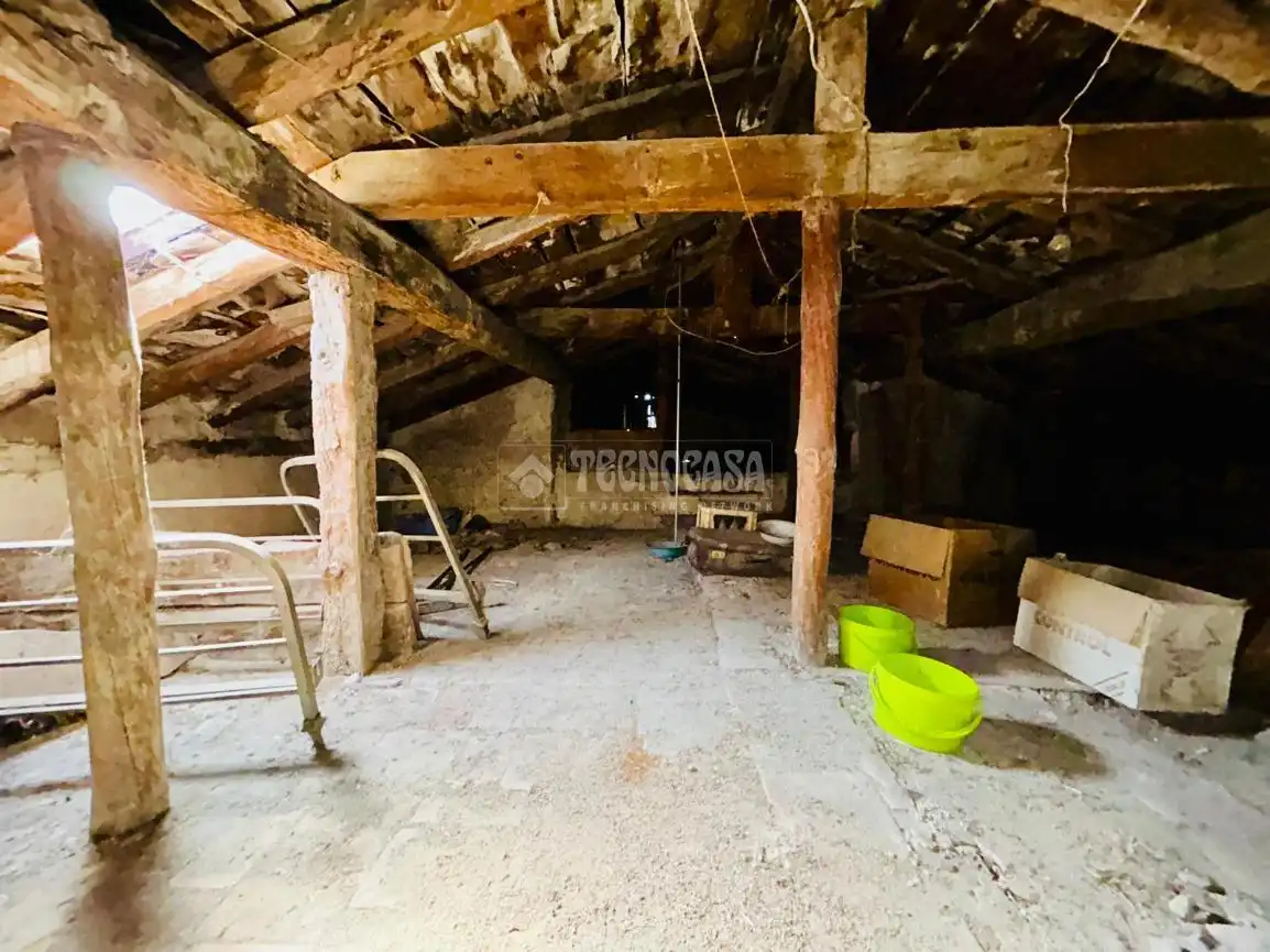 Casa adosada en venta en Camporredondo