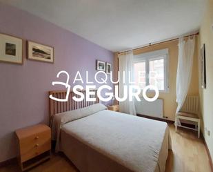 Bedroom of Flat to rent in  Madrid Capital  with Heating, Storage room and Furnished