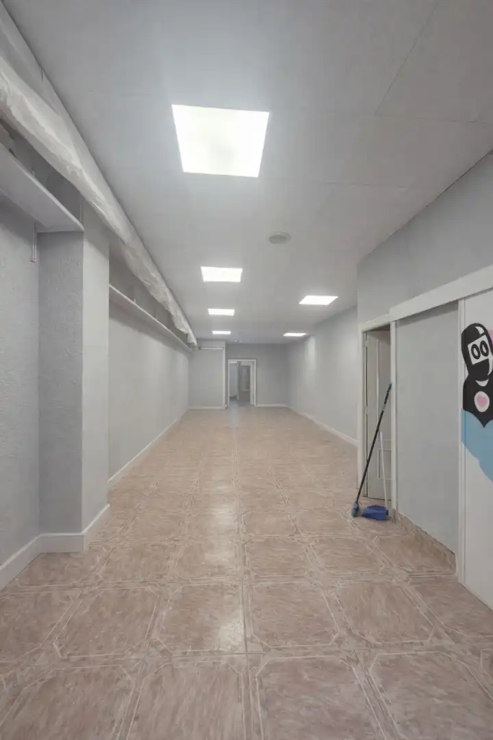 Business premises for sale in Carrer de Rodríguez de Cepeda, imagen 9