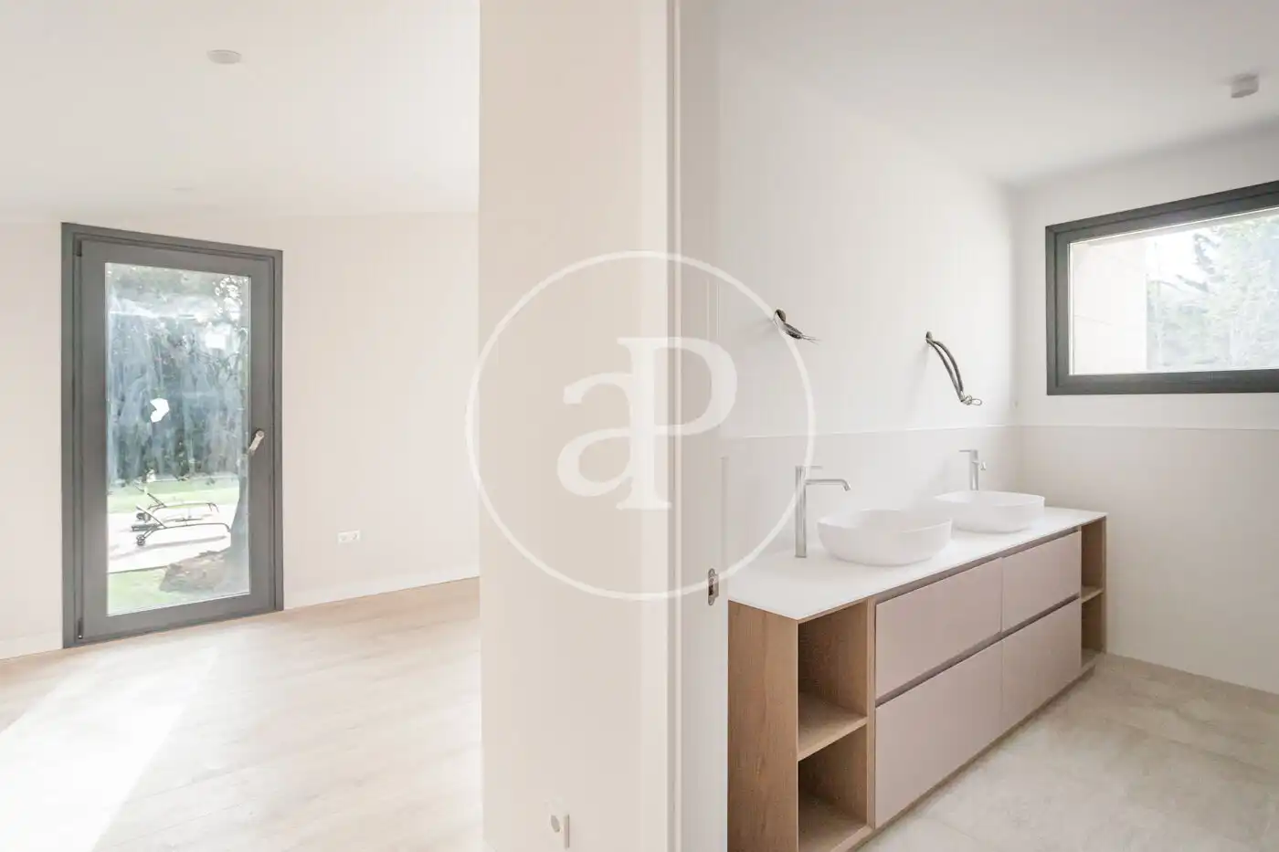 Baño de Casa o chalet en venta en Pozuelo de Alarcón con Aire acondicionado, Calefacción y Jardín privado