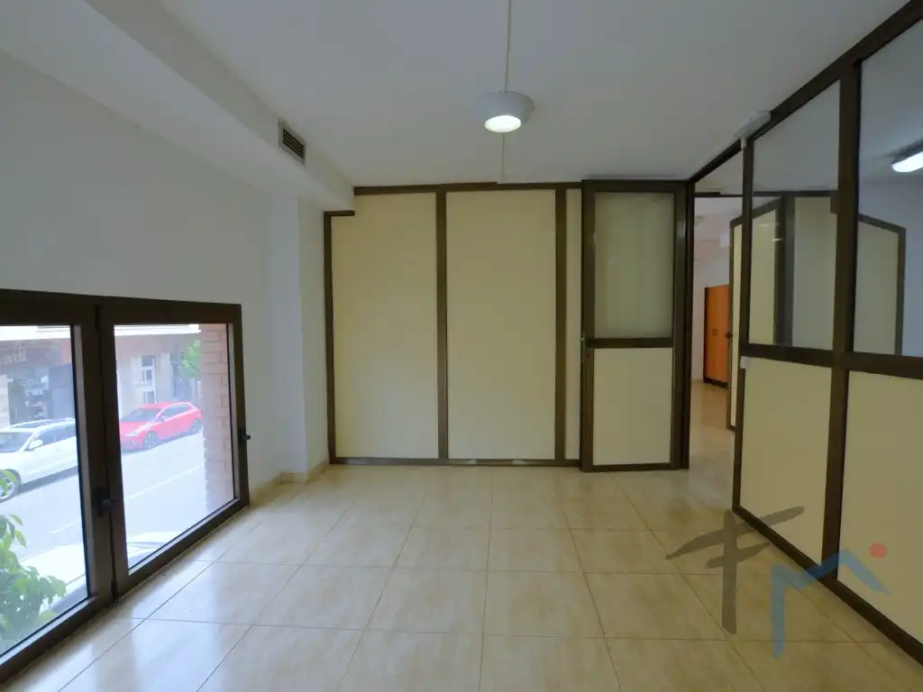 Gewerbefläche zum Verkauf in Avenida Linia La, imagen 16