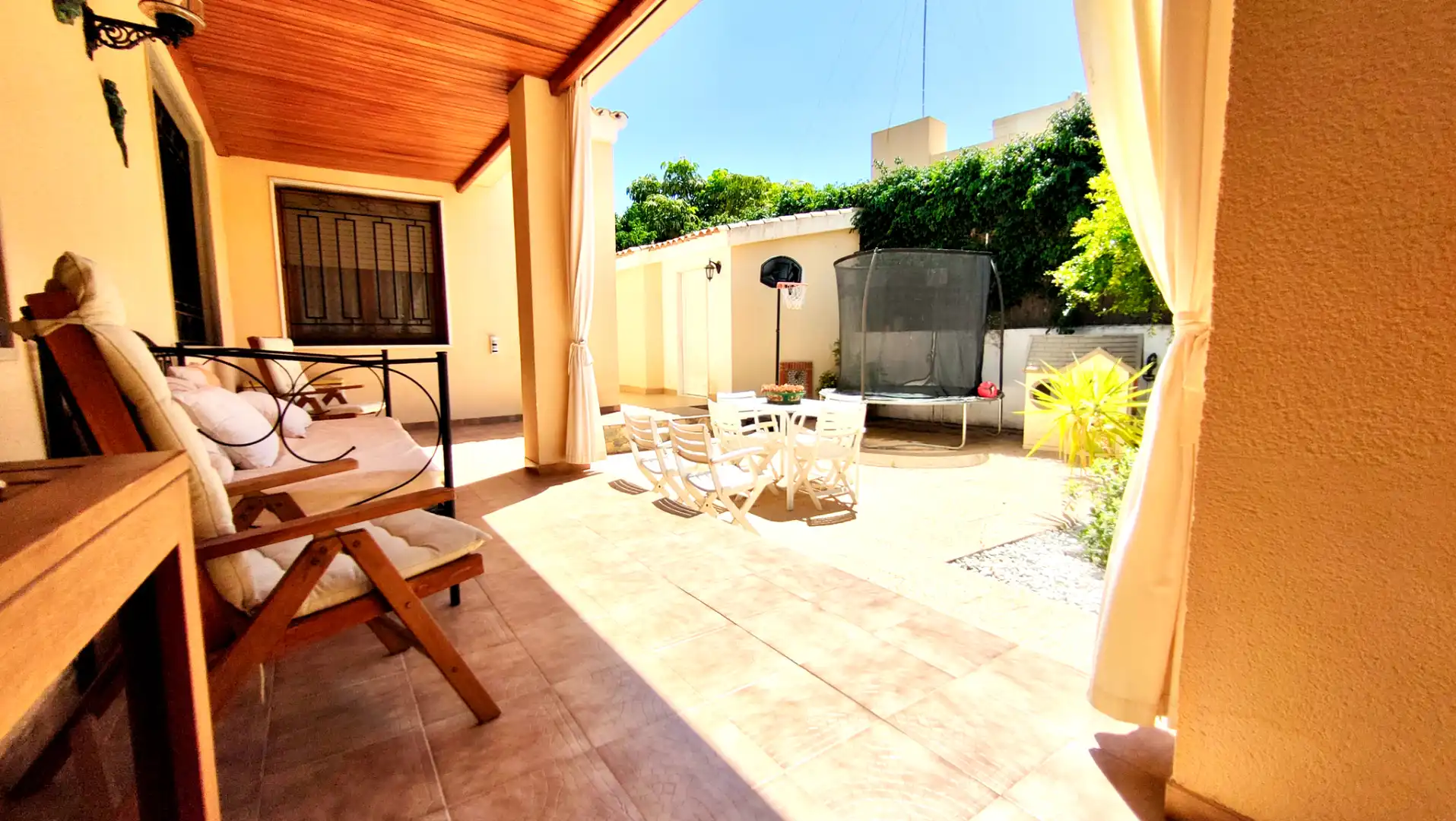 Jardí de Casa o xalet en venda en Elche / Elx amb Aire condicionat, Calefacció i Jardí privat