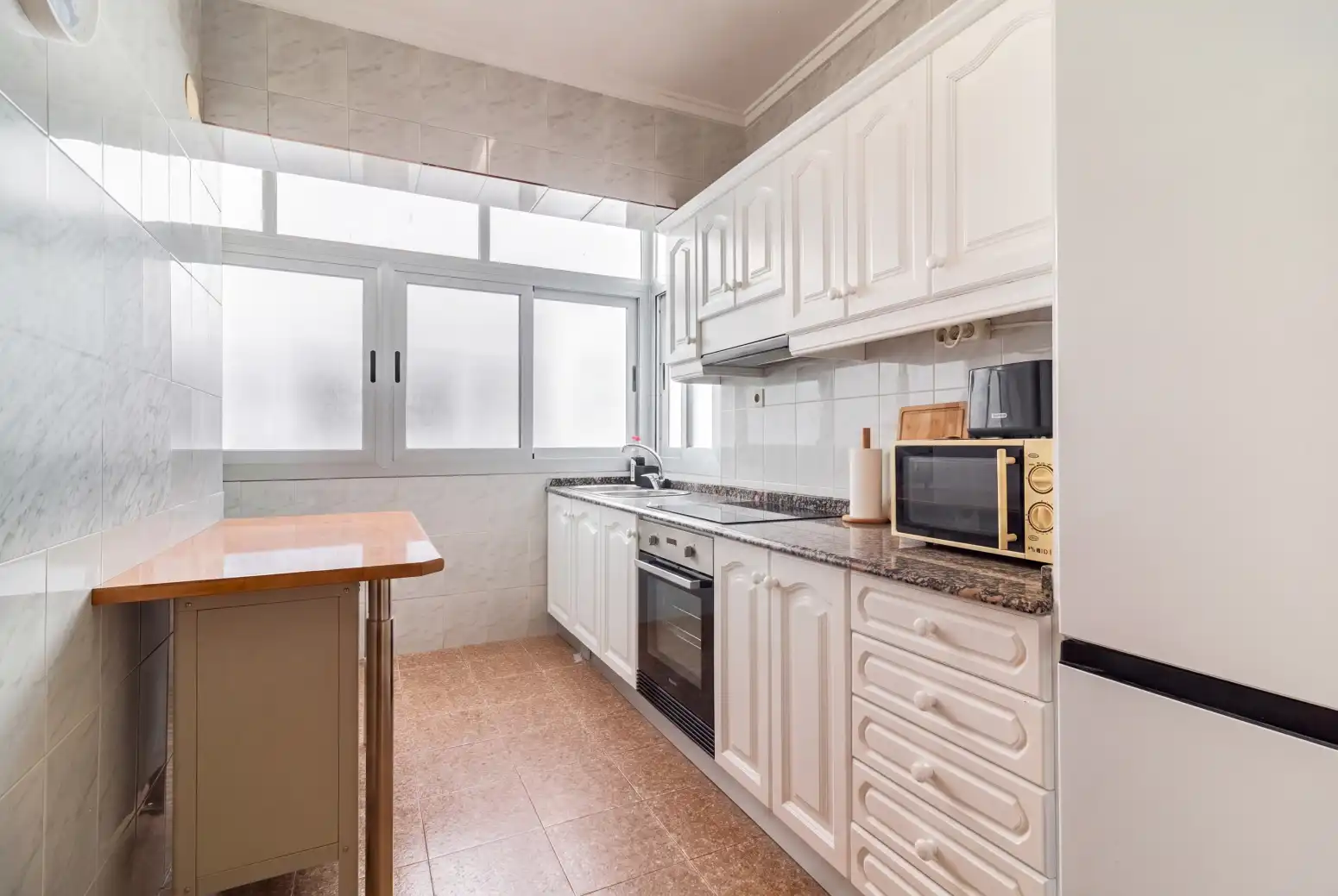 Kitchen of Flat for sale in Sagunto / Sagunt  with Air Conditioner, Heating and Storage room