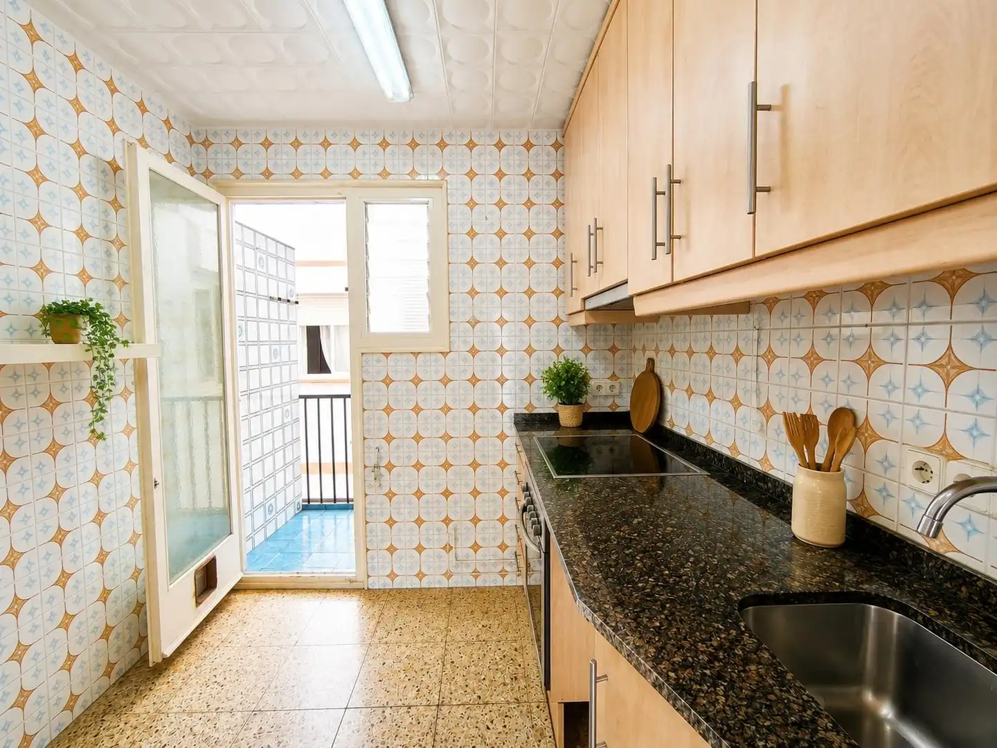 Kitchen of Flat for sale in Sabadell  with Heating, Oven and Balcony