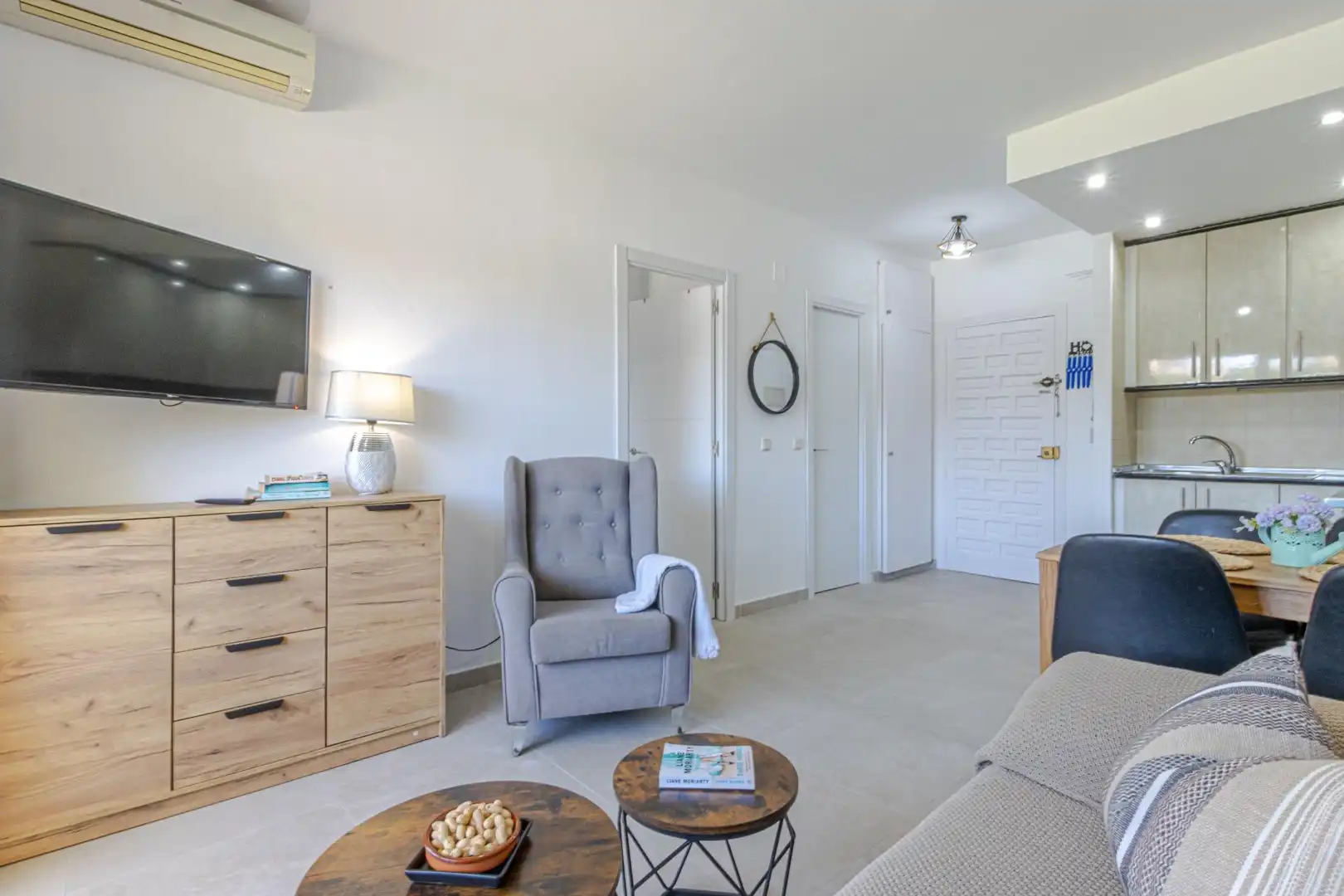 Apartamento en venta en Avenida Avenida de Rocío Jurado, Parque de la Paloma