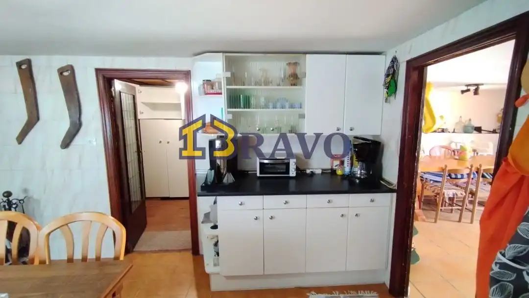 Cuina de Casa o xalet en venda en Valle de Tobalina amb Calefacció, Jardí privat i Moblat