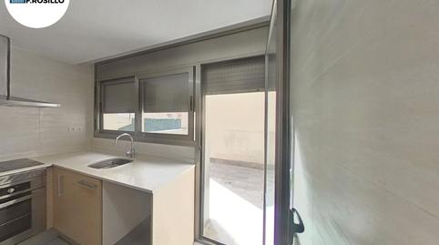 Foto 2 de Dúplex en venta en Del Ferrocarril, Sant Vicenç Dels Horts, Barcelona