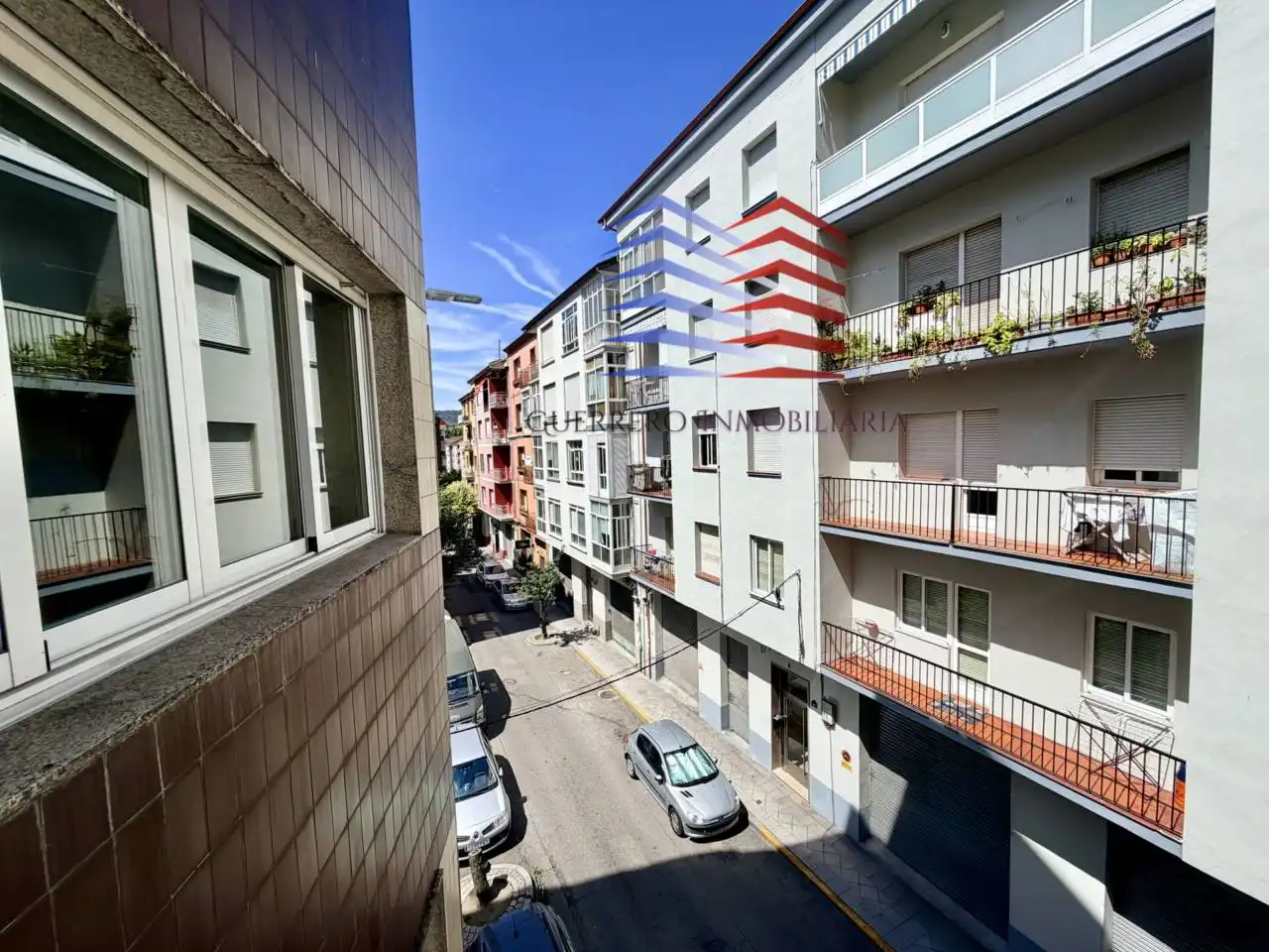 Außenansicht von Wohnung zur Miete in Ourense Capital  mit Heizung, Möbliert und Balkon
