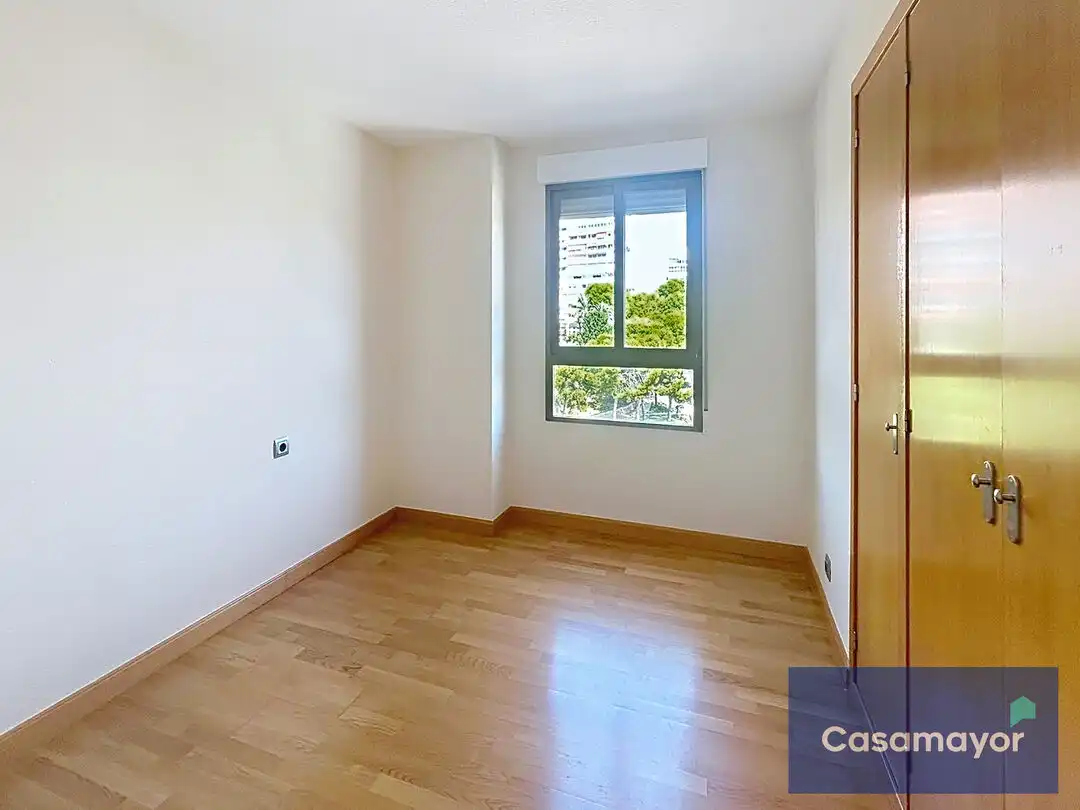 Bedroom of Flat for rent in Alicante / Alacant  with Air Conditioner, Heating and Private garden