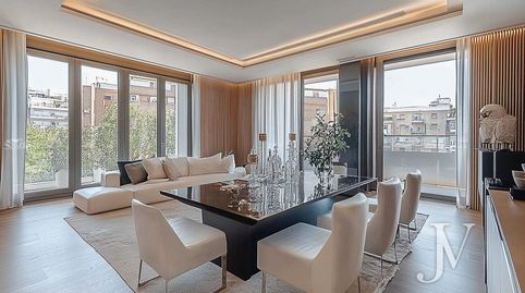 Foto 2 de Piso en venta en Castellana, Madrid Capital