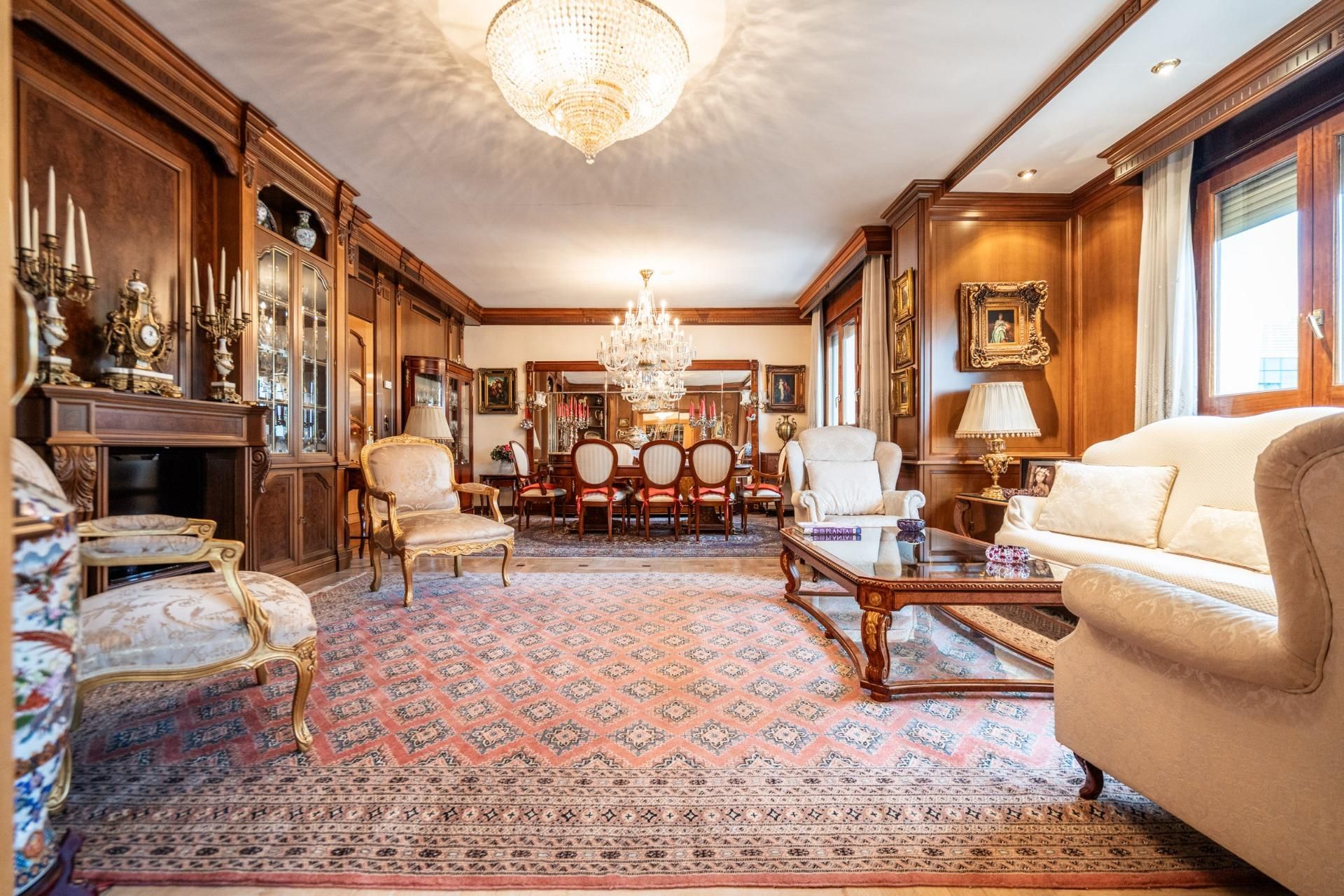 Living room of Flat for sale in  Madrid Capital  with Air Conditioner, Heating and Terrace