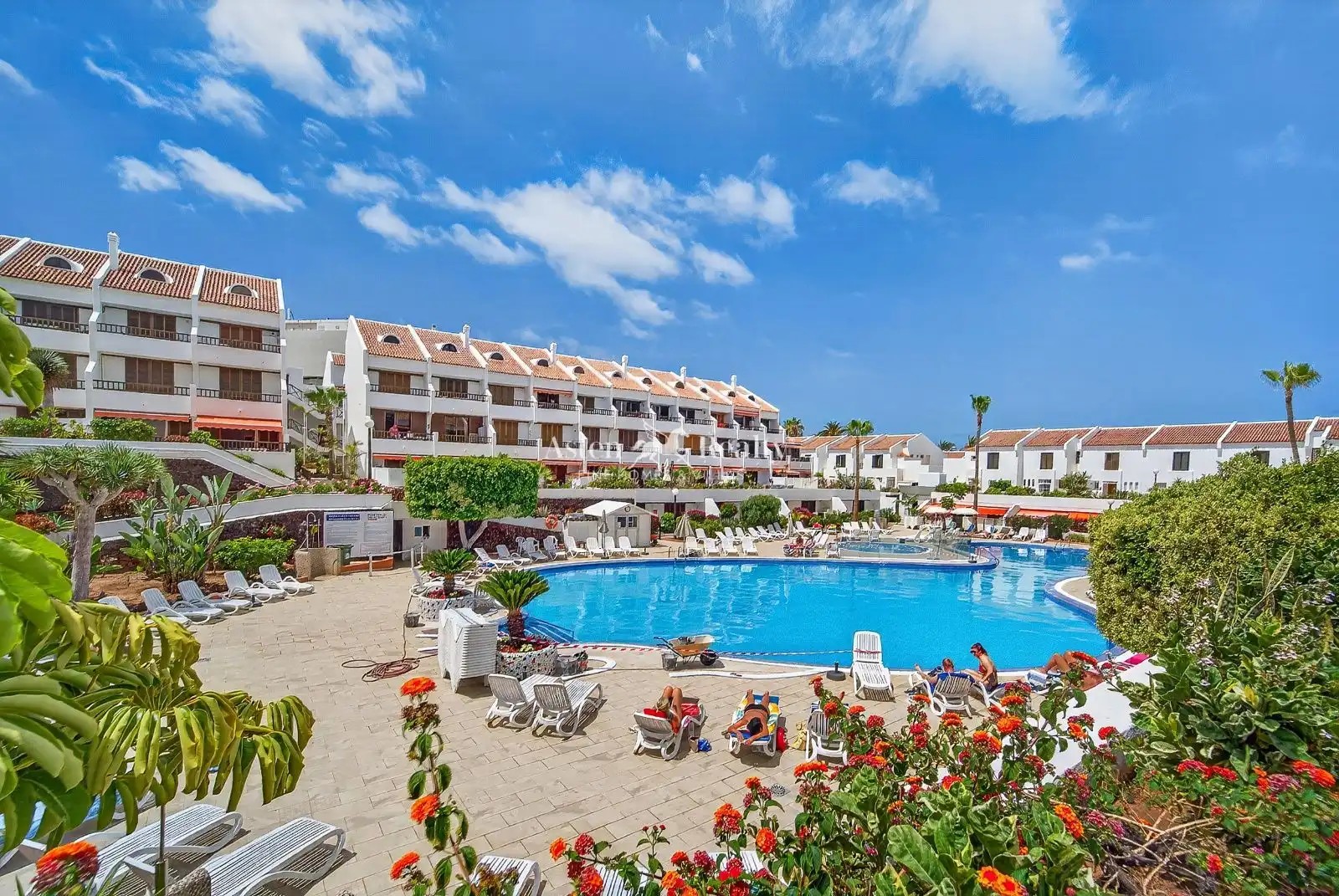 Apartamento en venta en Arona con Aire acondicionado, Terraza y Piscina