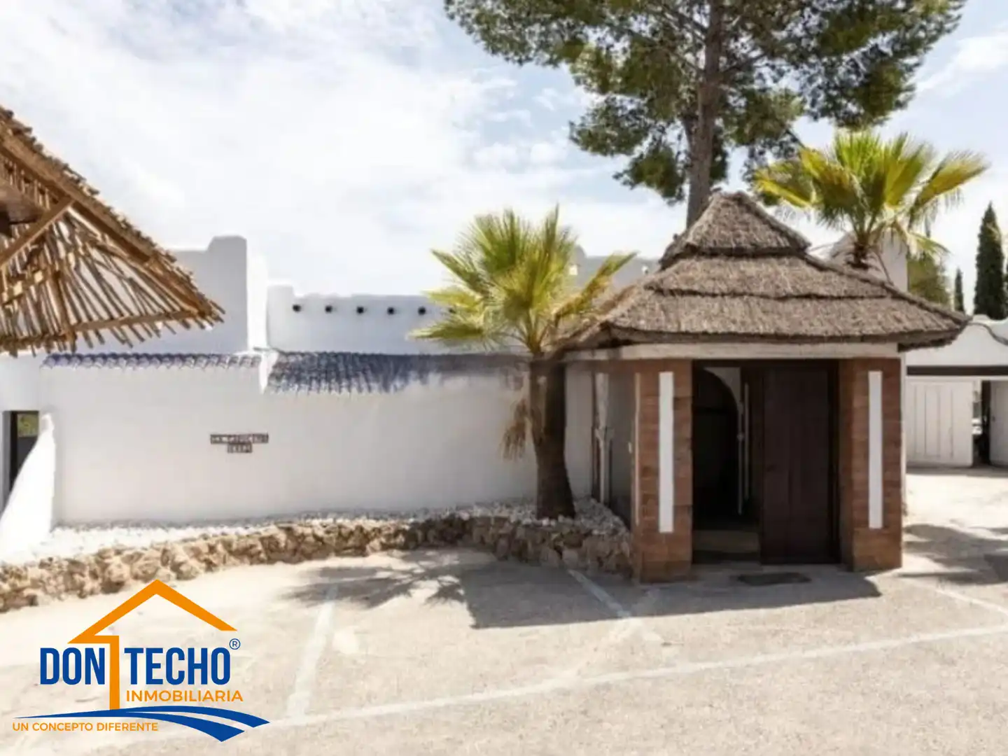 Chalet con terraza en venta en Arrabal Sup S5