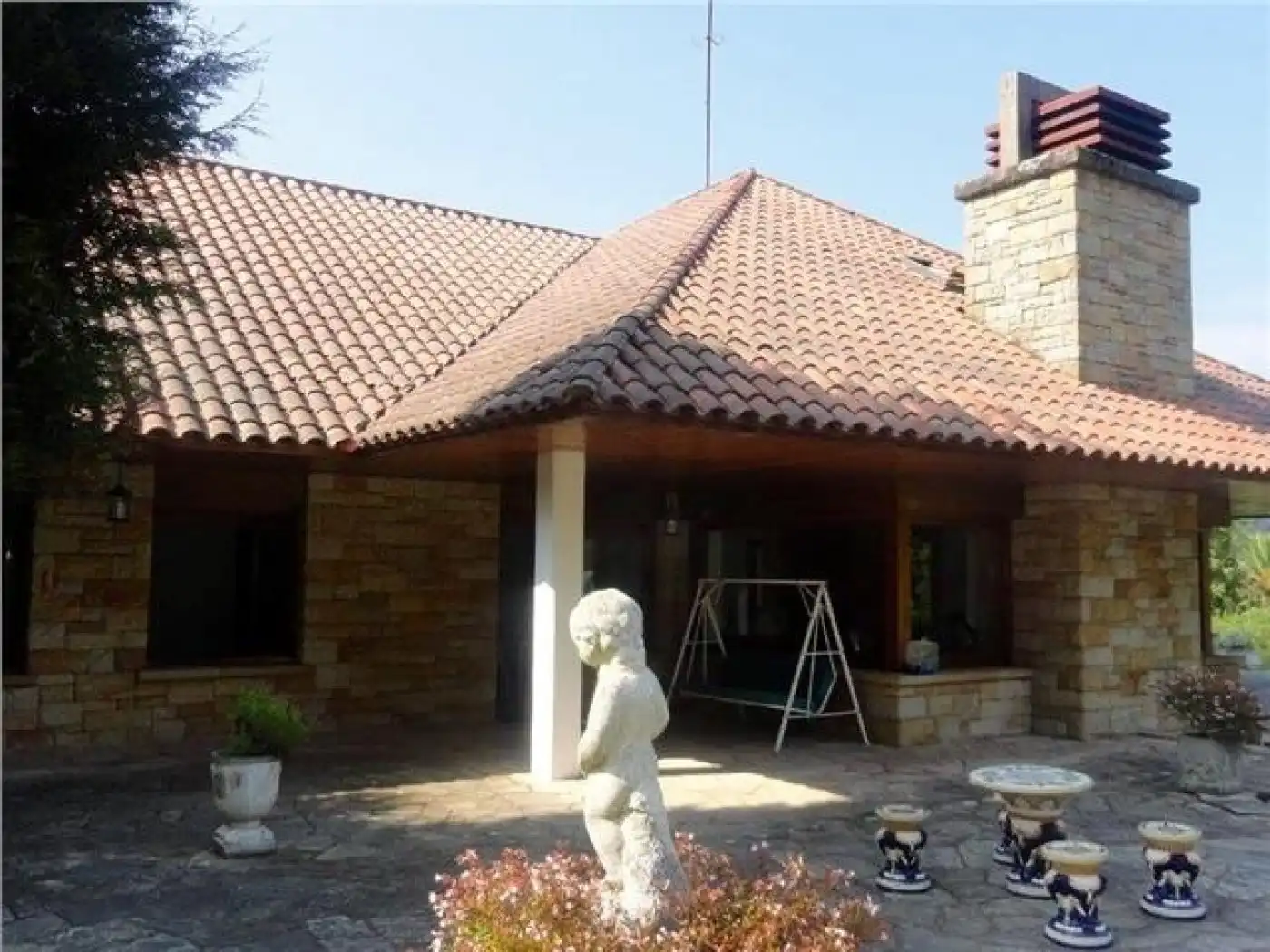 Außenansicht von Country house zum Verkauf in Gijón  mit Klimaanlage, Privatgarten und Terrasse
