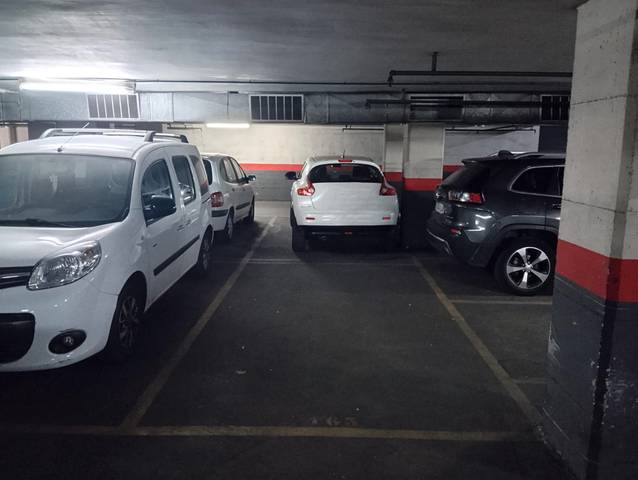 Garaje en Venta en Carrer dels Comtes de Bell-Lloc, 80 en Sants