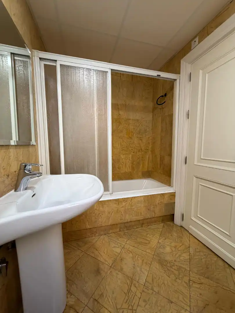 Flat for rent in Parque de Nicolás Salmerón, 11, Centro