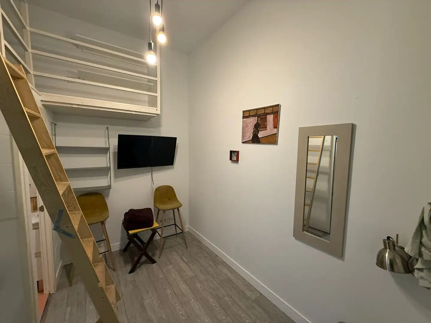 Flat for sale in Calle OLIVAR