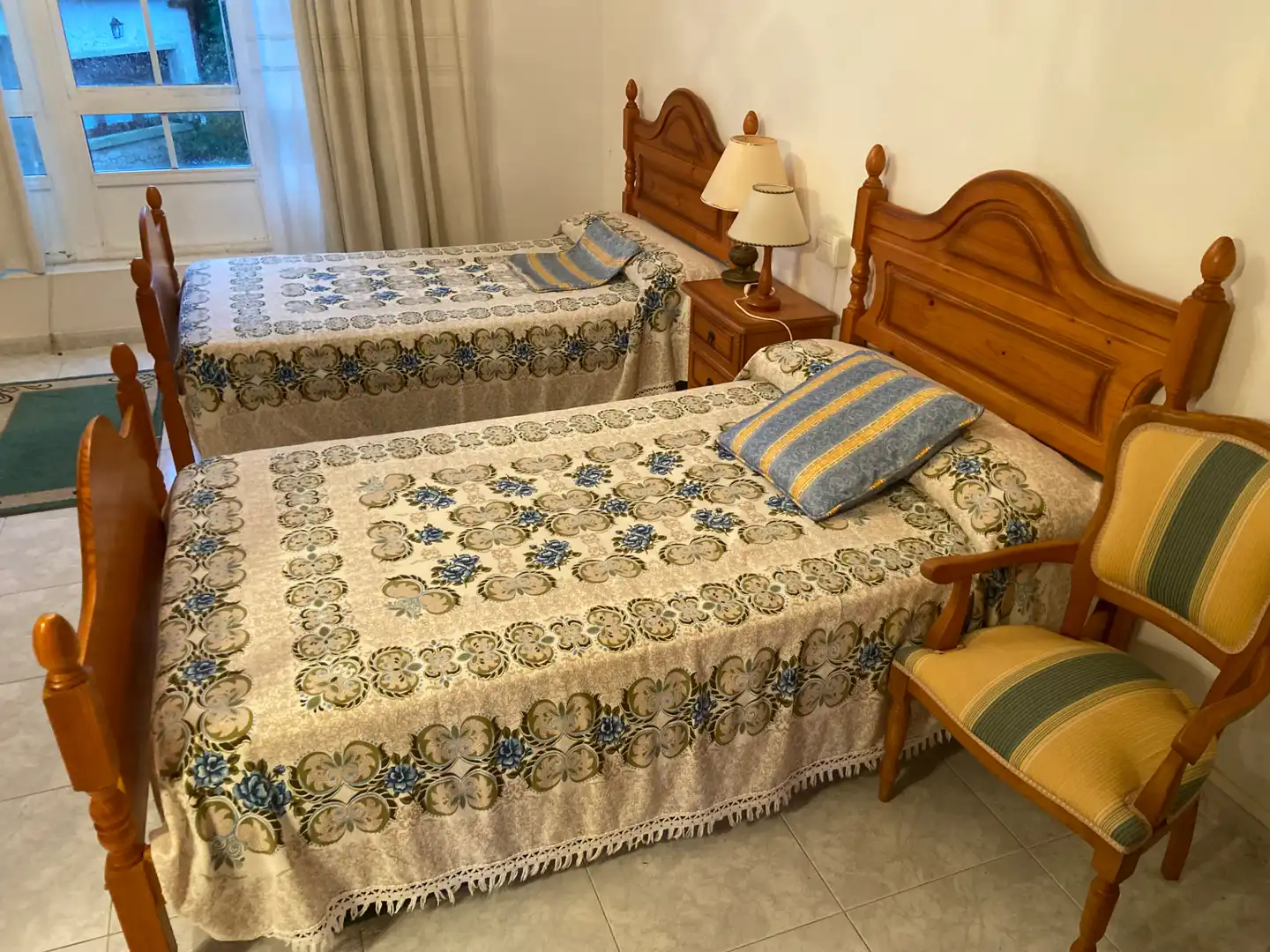 Dormitori de Casa o xalet en venda en A Pobra do Caramiñal amb Calefacció, Jardí privat i Parquet
