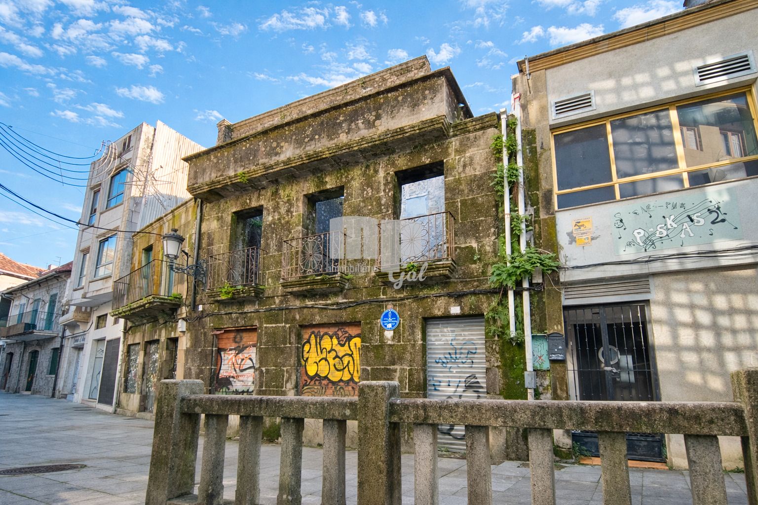 Vista exterior de Finca rústica en venda en Redondela