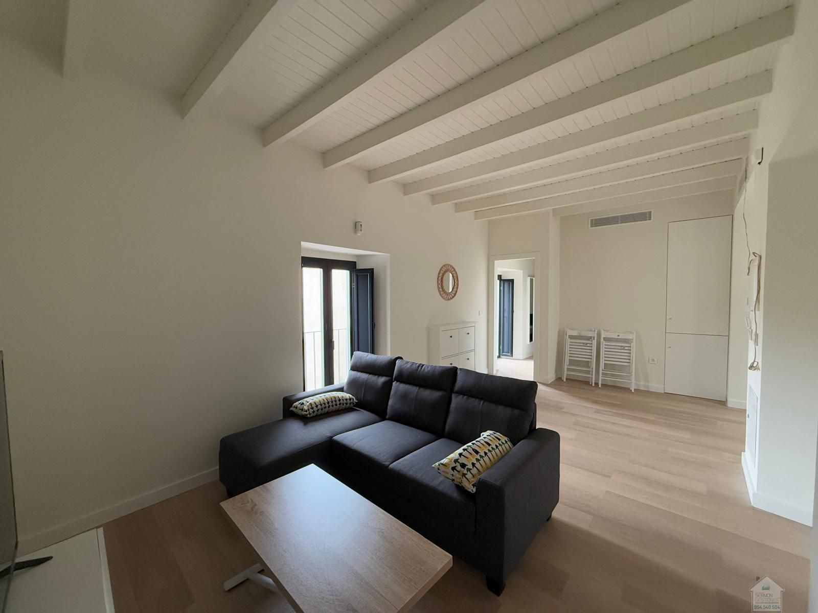 Piso de alquiler en Feria