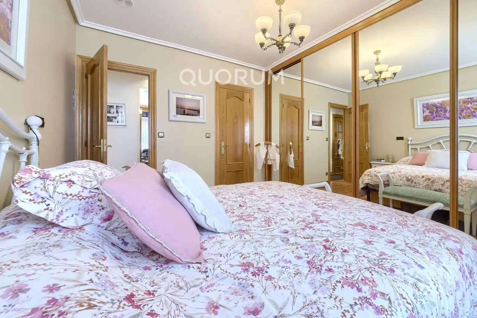 Bedroom of Flat for sale in Basauri   with Heating and Balcony