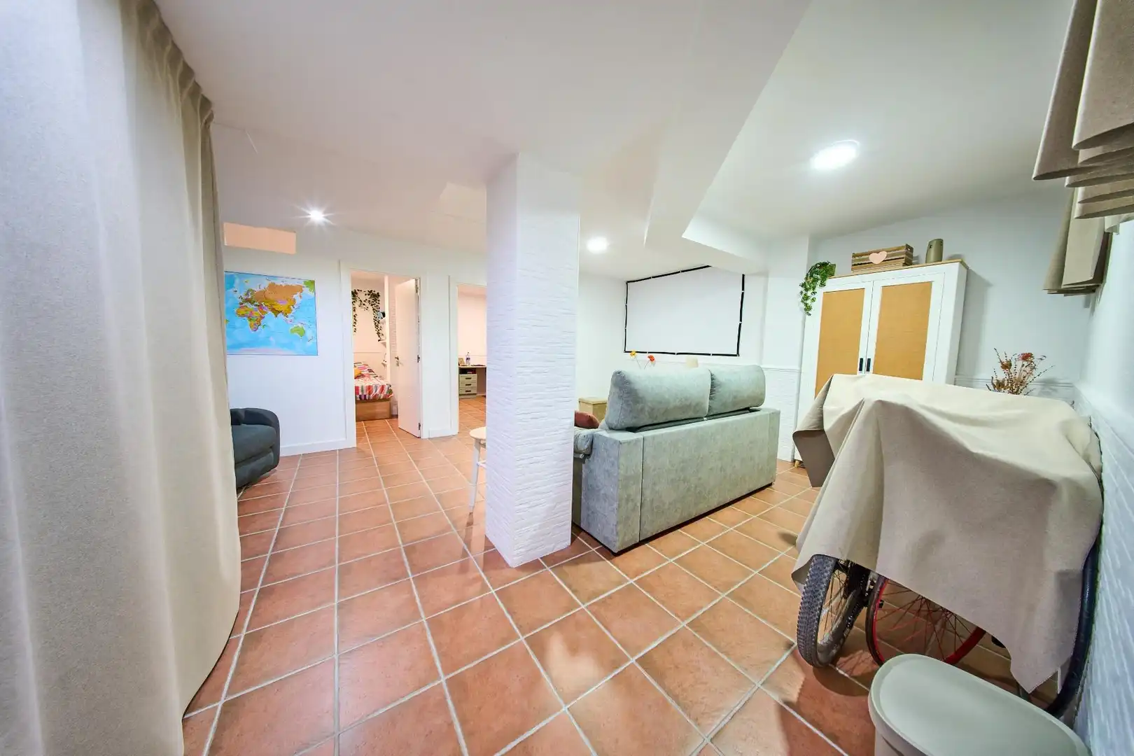 Casa adosada en venda en Ogíjares amb Calefacció, Jardí privat i Parquet