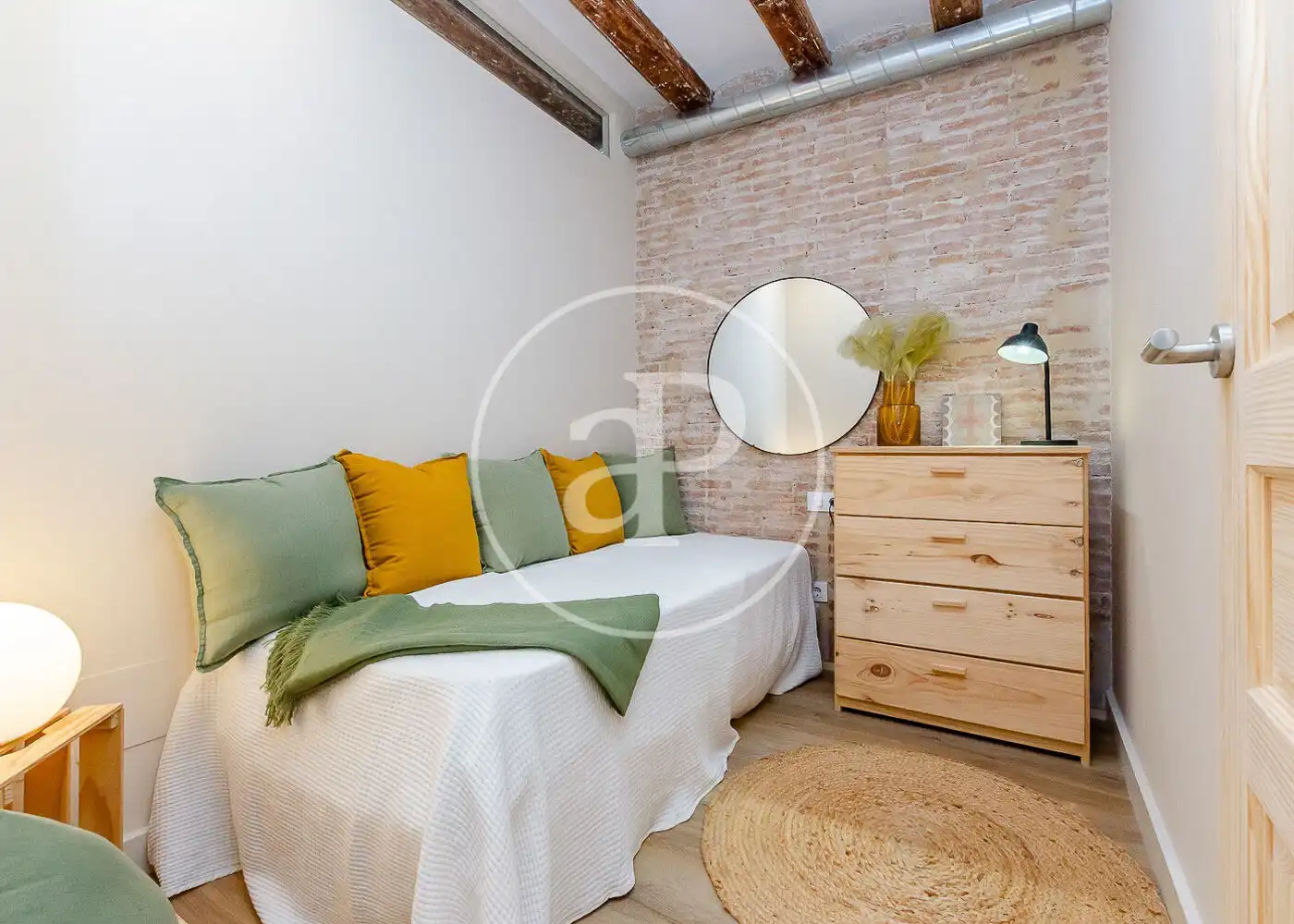 Schlafzimmer von Wohnung zum Verkauf in Barcelona mit Heizung und Balkon