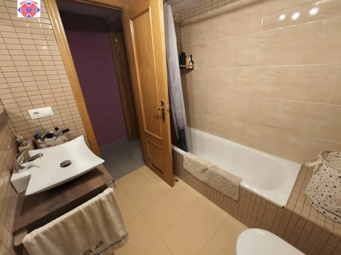 Badezimmer von Dachboden zum Verkauf in Lújar mit Klimaanlage, Terrasse und Möbliert