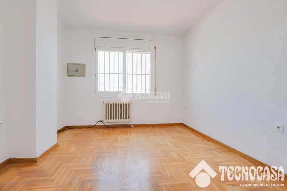 Bedroom of Attic for sale in Barcelona  with Heating and Terrace