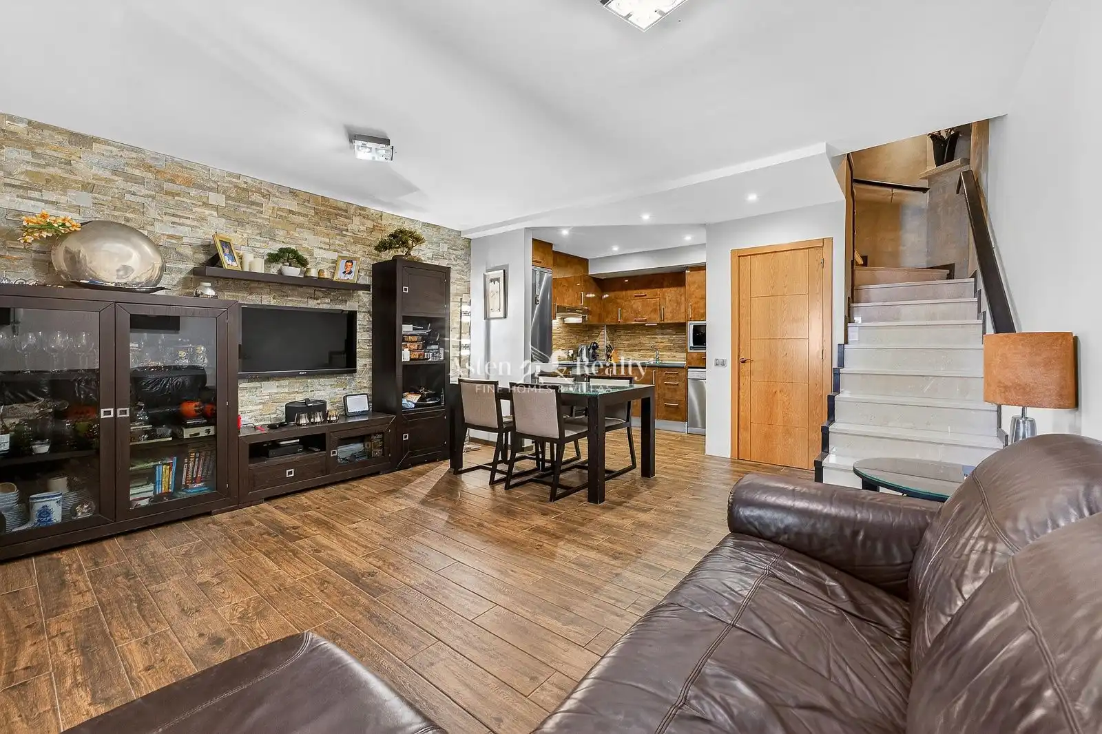Maisonette mit Pool zum Verkauf in Helsinki, imagen 3