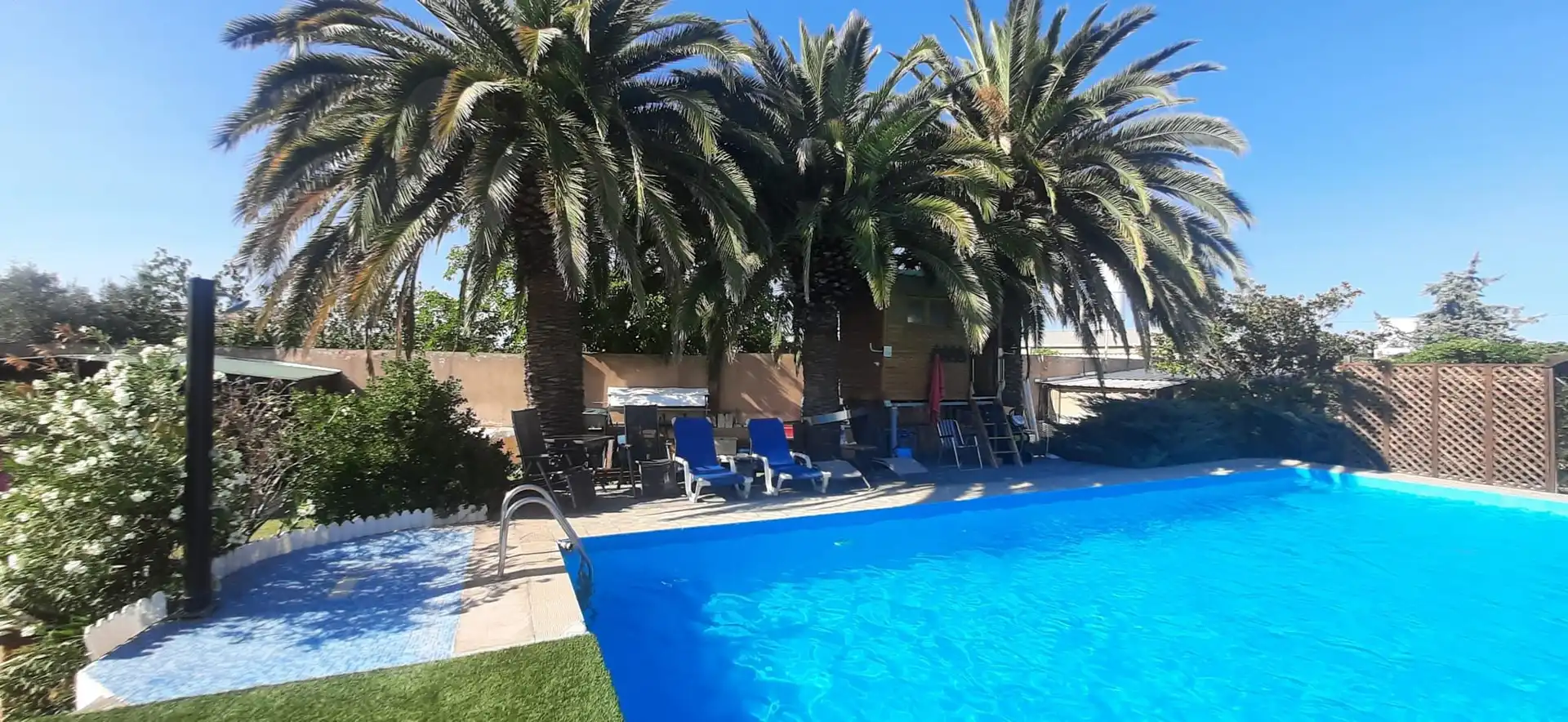 Piscina de Casa o xalet en venda en Calahorra