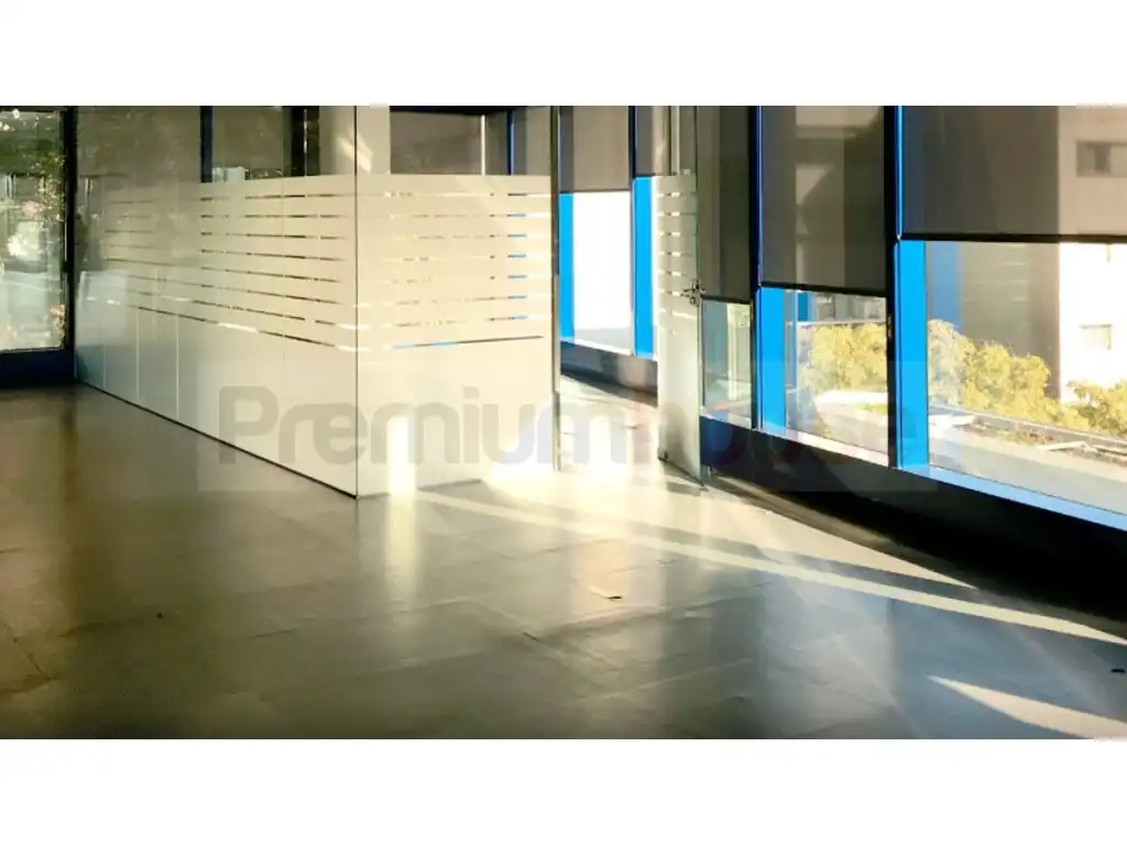Oficina en venda en Badalona