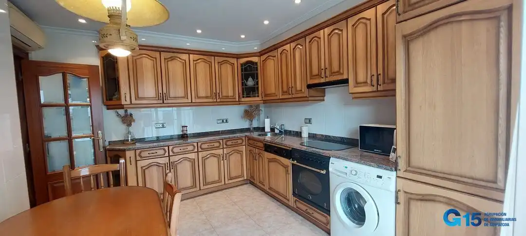 Wohnung mit Terrasse zum Verkauf in Juan Bautista Erro Kalea, imagen 2
