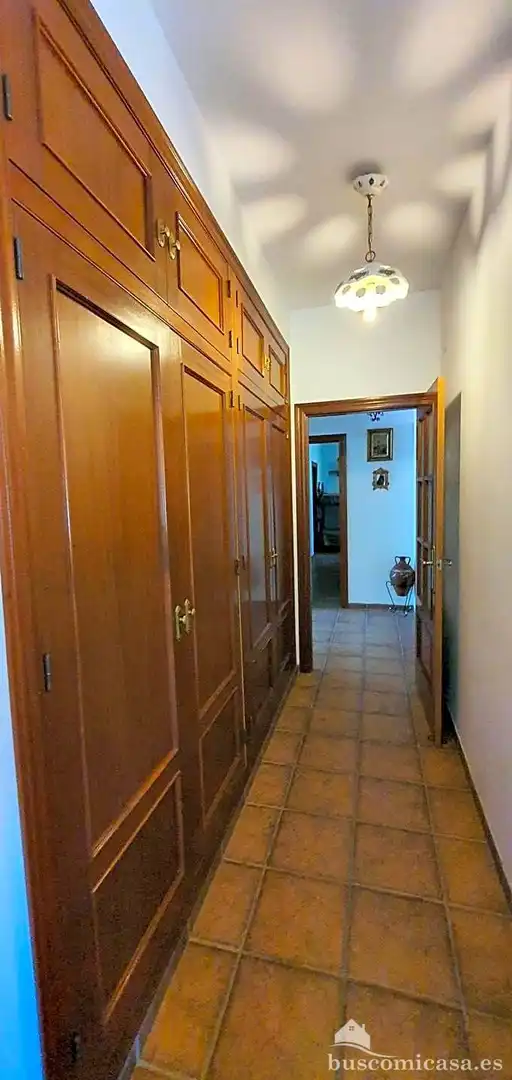 Casa o xalet en venda en Linares amb Aire condicionat, Calefacció i Jardí privat