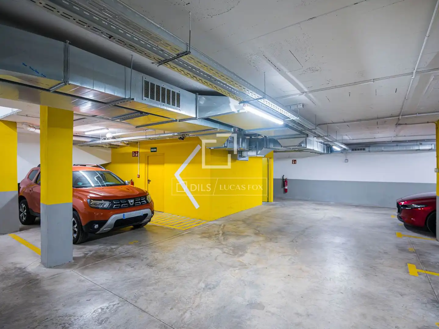 Parkplatz von Wohnung zum Verkauf in Sant Cugat del Vallès mit Klimaanlage, Heizung und Terrasse