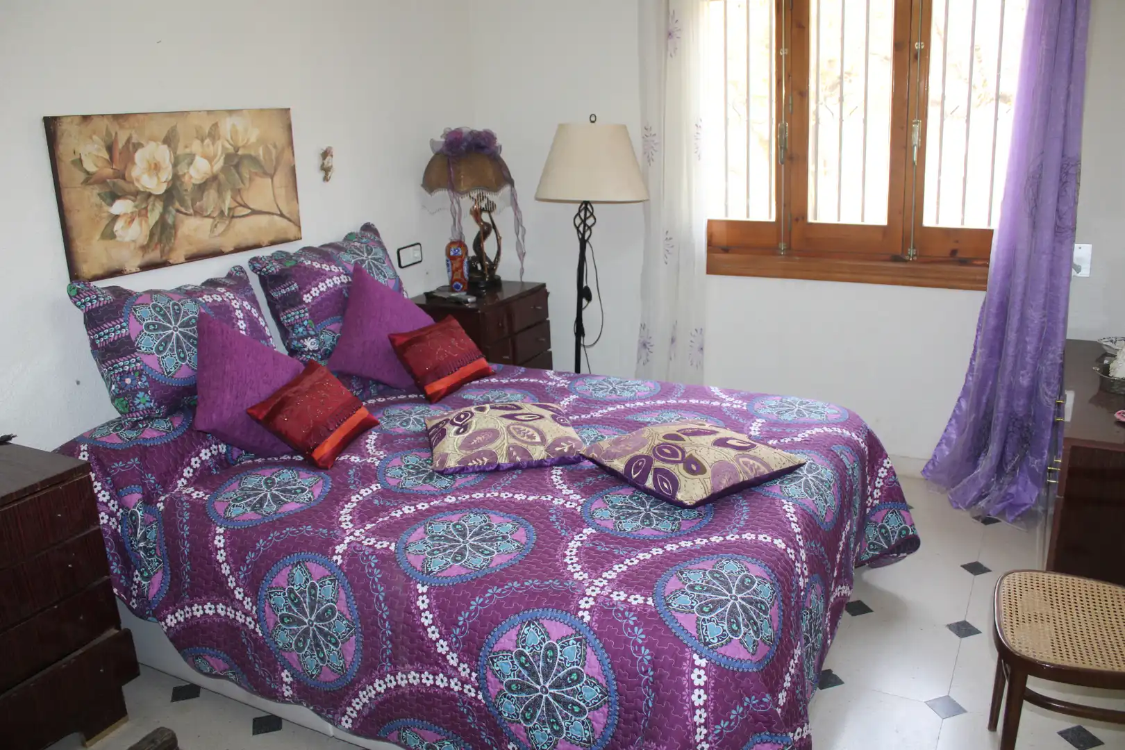 Schlafzimmer von Haus oder Chalet zum Verkauf in Sax mit Privatgarten, Schwimmbad und Möbliert