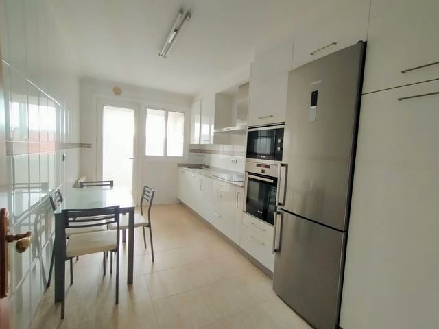 Cuina de Pis de lloguer en Santiago de Compostela 