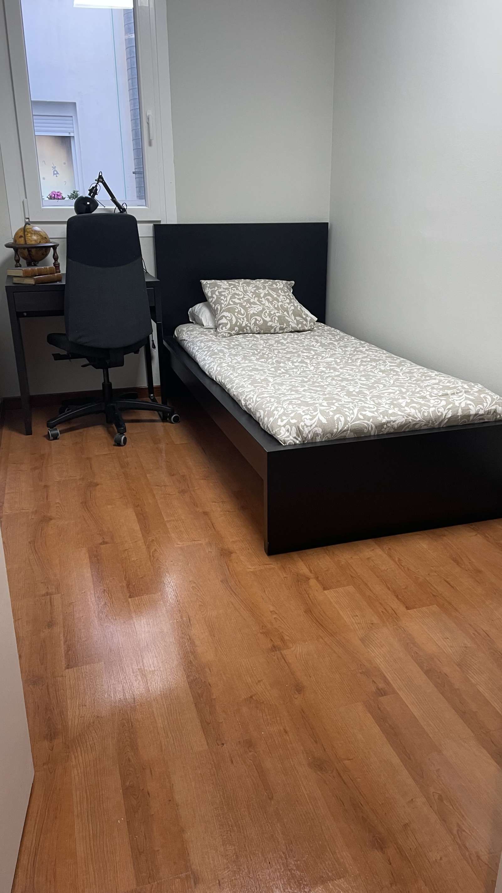 Flat to share in La Sagrera