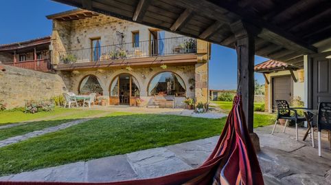 EXCLUSIVA VILLA DE PIEDRA CON VISTAS DESPEJADAS, PERFECTA PARA VIVIR O INVERTIR, image 3