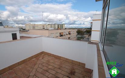 Terrassa de Àtic de lloguer en Jerez de la Frontera amb Aire condicionat i Terrassa