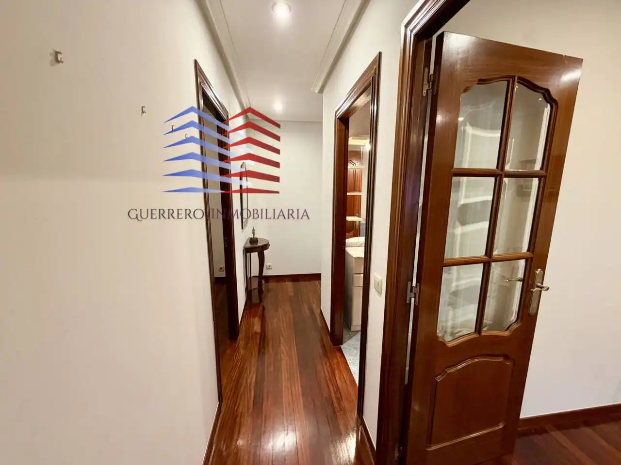 Apartamento de alquiler en Ourense Capital  con Calefacción, Parquet y Trastero